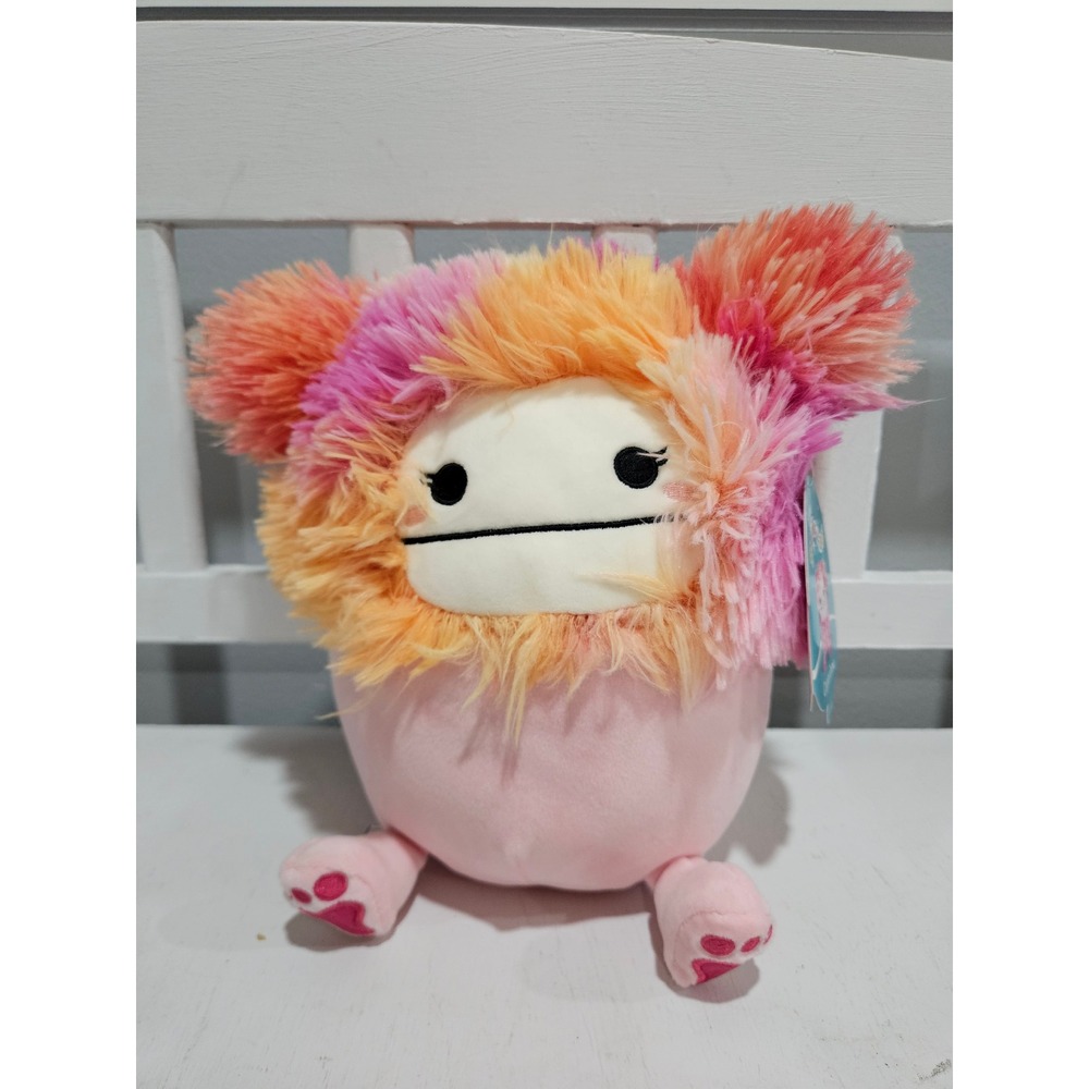 Squishmallow Caparinne 8" Pink Bigfoot Plush